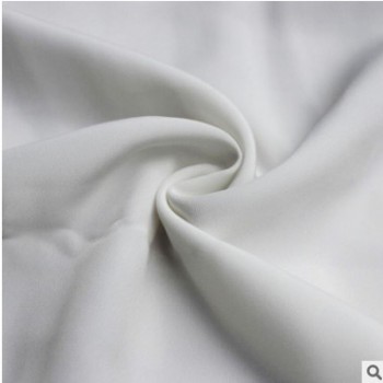 厂家现货加捻白坯布料 白布料纯涤高丝宝白色扎染布服装底布