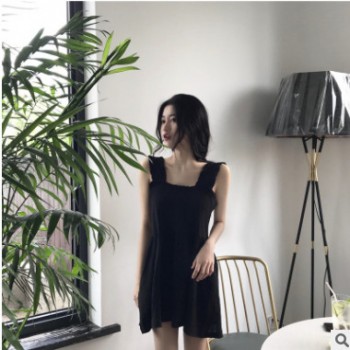 背带长裙子夏2019流行新款姐妹闺蜜装赫本风小黑裙高端气质连衣裙