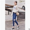 女显瘦新潮破洞牛仔裤