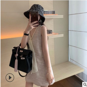 贵贵质感的无袖/有袖的V领飘带宽松减龄小香风连衣裙女夏潮可代发