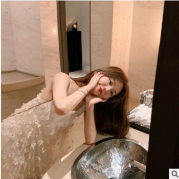 美腻仙女超仙网纱吊带衣裙女夏2019新款花朵拼接裙子气质一件代发