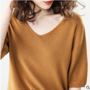 短袖丅t恤女薄款2019新款潮女装v领七分袖上衣服冰丝针织打底衫女图1