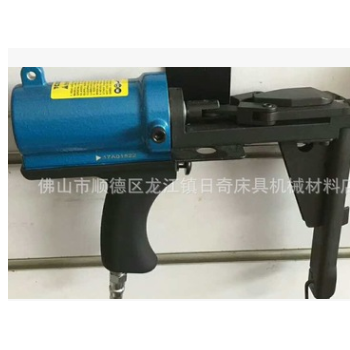 日奇床垫机械 气动型 扣布枪 （台湾）