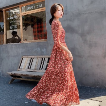 连衣裙女夏2020年新款裙子春季碎花雪纺v领过膝收腰显瘦气质长裙图2