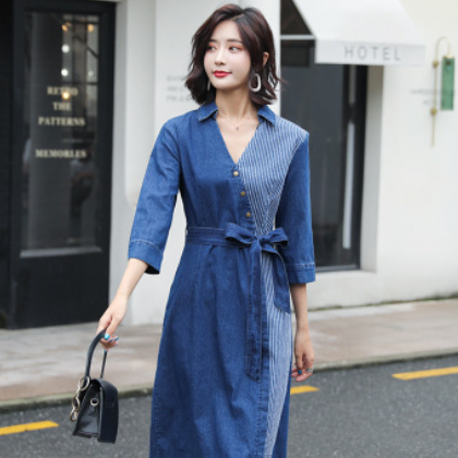 2019女装韩版秋季新款大码V领中袖系带修身牛仔连衣裙潮图2
