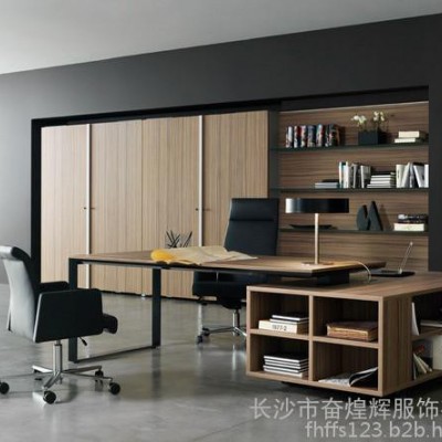 长沙酒店工作服订做，长沙工作服，订做工作服时要注意