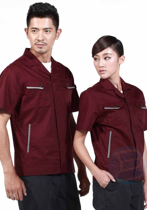 制服、工作服。重庆巴朝服饰有限公司，专业定做，可量体，可均码。公司官网：http://www.bacofs.com/图1