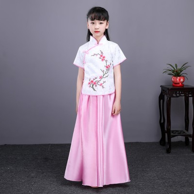 新款儿童舞蹈演出服女童朗诵古筝演出服五四青年合唱舞台演出服装