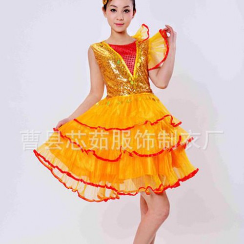 演出服2015新款亮片现代舞蹈女装开场舞广场舞台装伴舞服装团图3