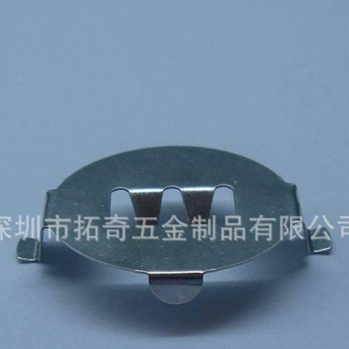 纽扣电池，2032电池扣。图2