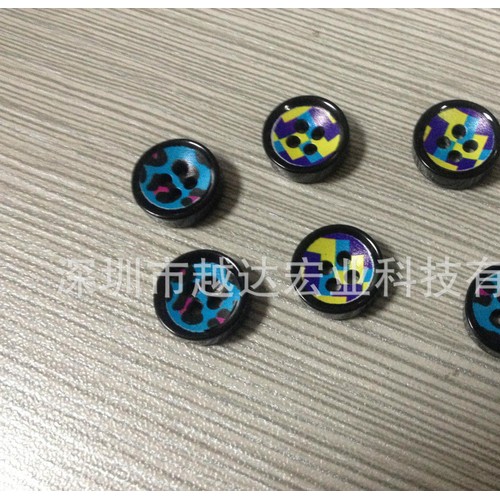 花式纽扣数码彩绘机，一次性印图案，个性纽扣平板打印机图3