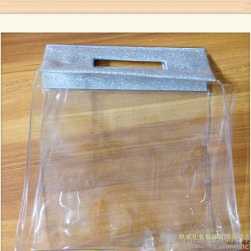 PVC银色手提纽扣袋  软胶化妆品套装袋 PVC日用品包装袋图3