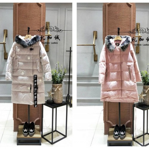 毛领羽绒服品牌折扣店女装折扣货源图2