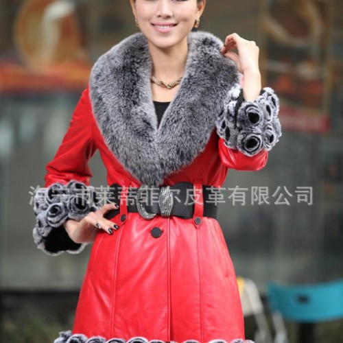 真皮，羽绒服，皮衣羽绒服，进口**毛，獭兔毛玫瑰花型图3