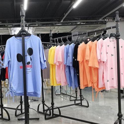 荷花池服装批发女装批发服装厂家货源女式T恤服装尾货走份图4
