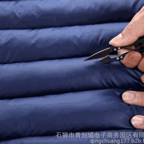 石狮青创城服装批发  石狮服装采购 服装市场  一件代发 冬装男士外套修身PU皮衣服潮夹克大码加厚青年男装羽绒棉服棉衣男图5