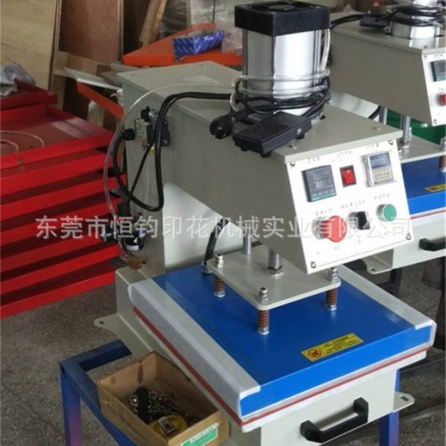 恒钧烫标机_东莞烫标机内衣内裤商标压烫机38*38图2