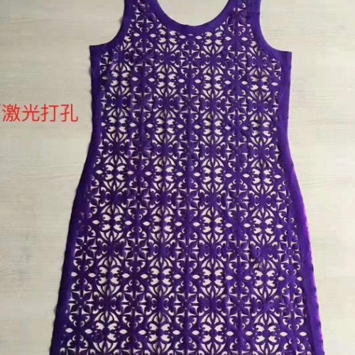 上海激光雕花厂 面料鹿皮绒激光裁剪 T恤激光雕花  激光切条 激光切样品  免费打样 激光切割图7