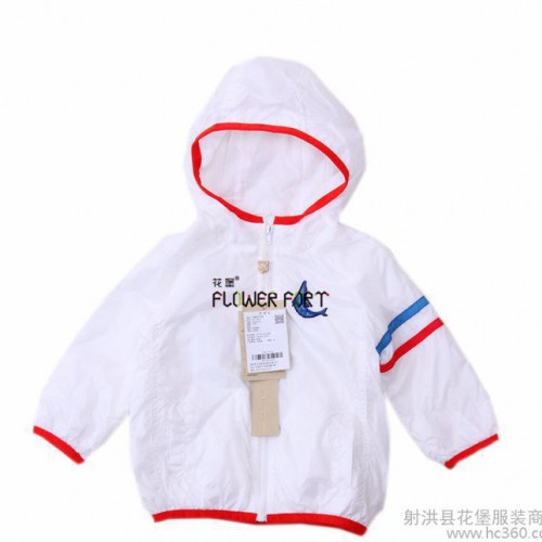 品牌童装 春秋新款 小童时尚绣花皮肤风衣 男女宝宝防晒衣图2