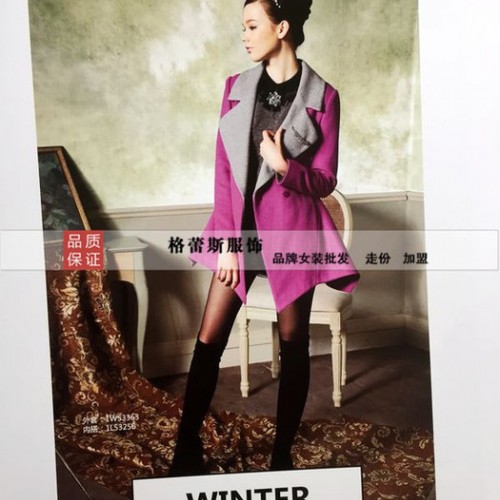 女式风衣/大衣供应品牌女装折扣鸢娜尔呢子大衣折扣批发 广西女装批发市场图3