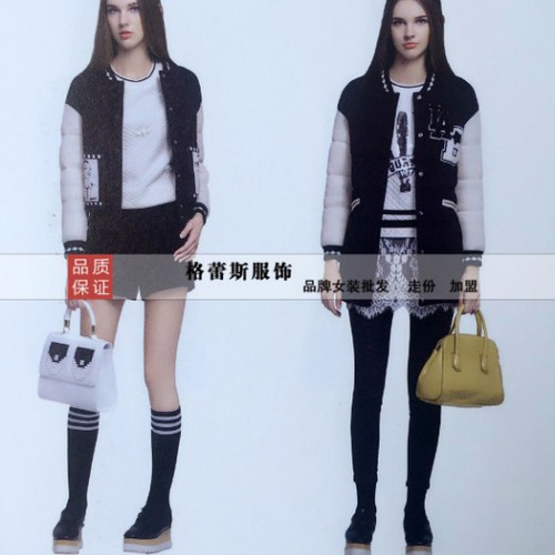 洛呗一棒球服大码夹克春秋冬装韩版长袖开衫短款外套 加厚卫衣图2
