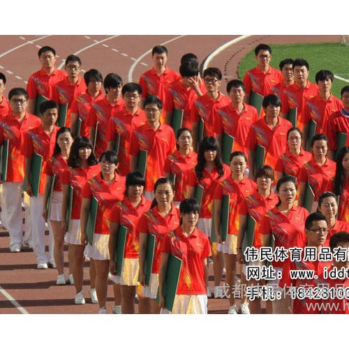 供应格仑堡伟民风衣服装团购图2