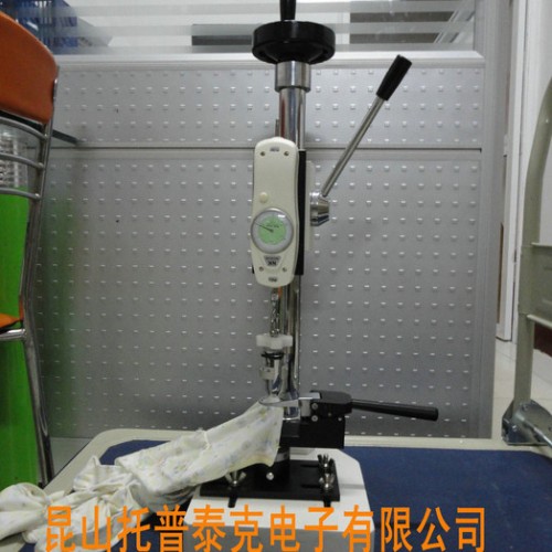中卫TOP-200B钮扣拉力测试仪 中卫童装按钮拉脱力检测仪 中卫衣服五爪扣拉力测试仪价格  中卫四合扣拉脱力测试仪销售图2
