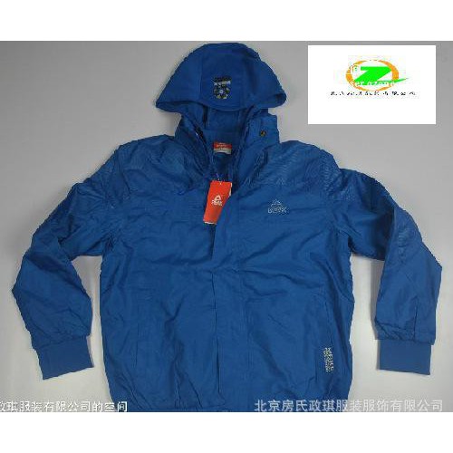 休闲商务男装,休闲男装,商务男装,品牌风衣,运动男装,运动 休闲 ?图2