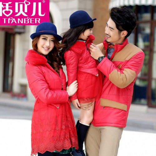 品牌亲子装冬装羽绒棉服 棉袄全家装母女母子装加厚外套代发货图1