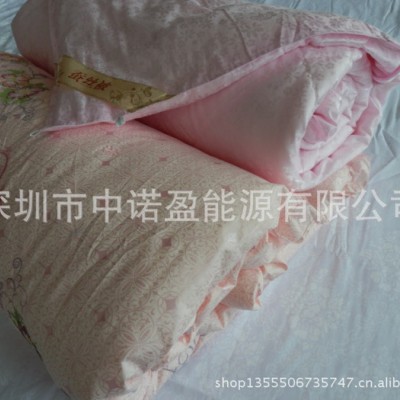 供应郑氏伊岚蚕丝被 钱皇被子 纯棉蚕丝用品