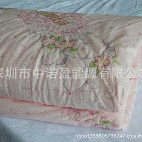 供应郑氏伊岚蚕丝被 钱皇被子 纯棉蚕丝用品图3