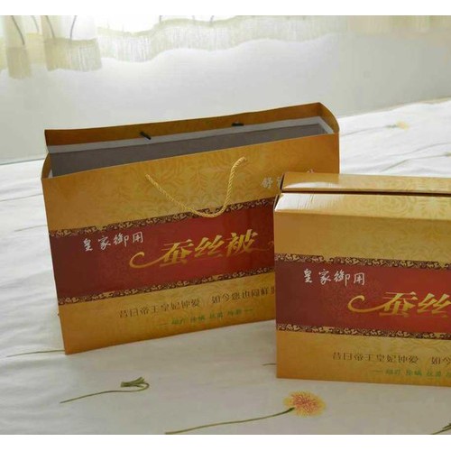 **蚕丝被带包装礼盒展销会礼品图2