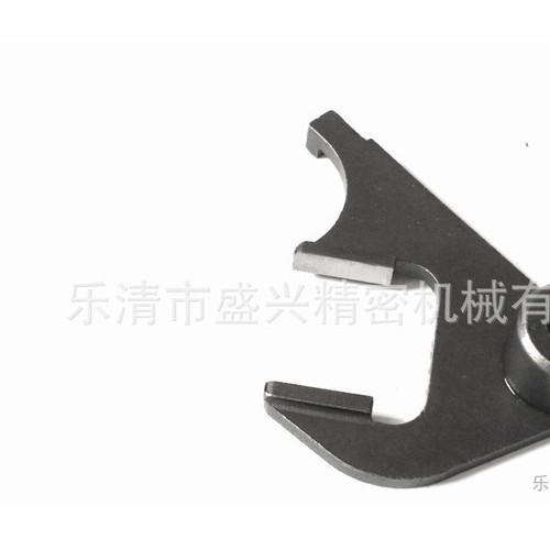 缝纫机重机款373系列整体式叉口图1