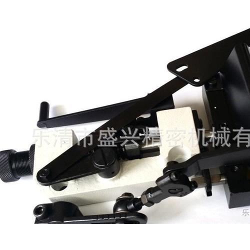 缝纫机VC008后拖轮组件12针平轮拖布轮图1