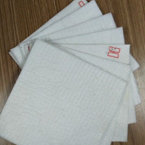 涤纶短纤300g土工无纺布保湿防渗图7