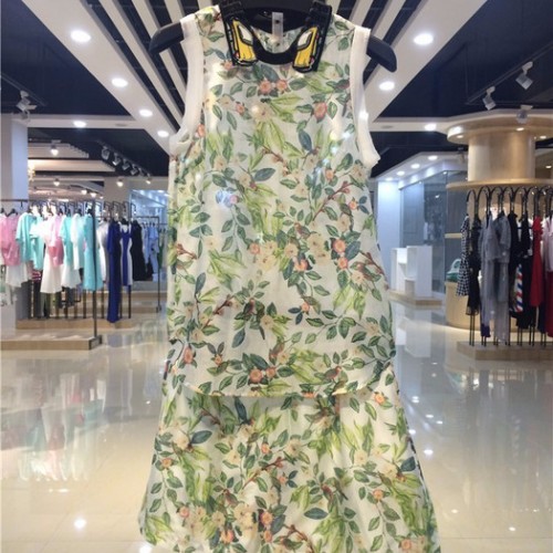 哥弟太平鸟品牌折扣女装剪标秋冬一手货源批发广州季歌服饰女式衬衫图4