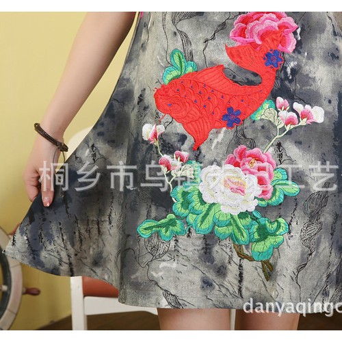 中式棉麻鲤鱼绣花撞色拼接立领女长款短袖衬衫裙衣 民族风上衣图3