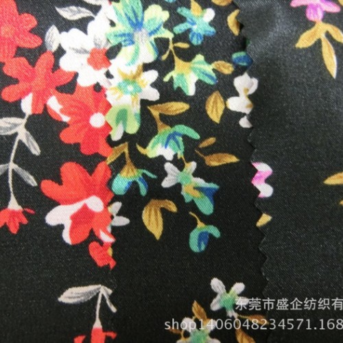 新款仿真丝怀旧印花 中年女士睡衣连衣裙面料 品质保证图3