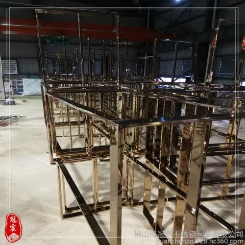 制作不锈钢玫瑰金镜面展示架订做 展示架设计服装店展示架图3
