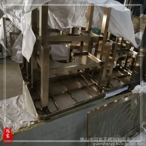 制作不锈钢玫瑰金镜面展示架订做 展示架设计服装店展示架图7