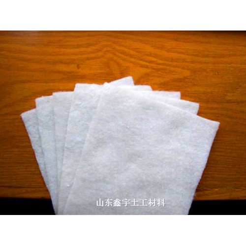 山东鑫宇涤纶土工布图2