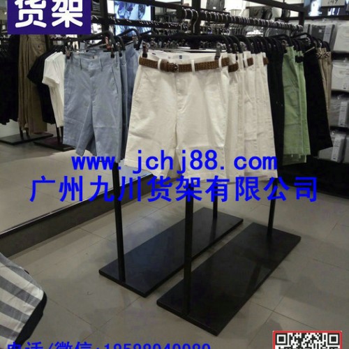 二手货架，服装品牌，服装店加盟，服装店图片，服装设计，小资生活馆，服装店装修图8