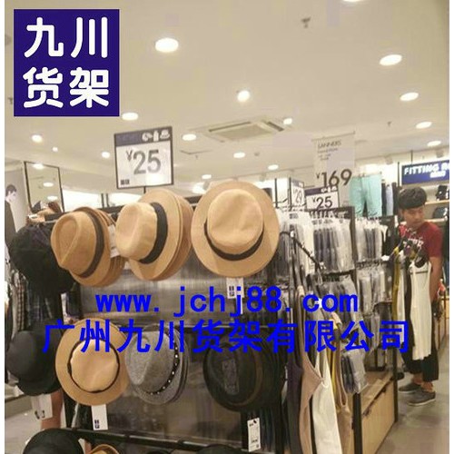二手货架，服装品牌，服装店加盟，服装店图片，服装设计，小资生活馆，服装店装修图5