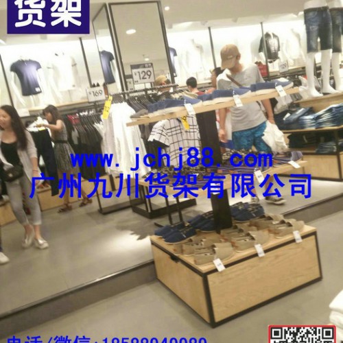 二手货架，服装品牌，服装店加盟，服装店图片，服装设计，小资生活馆，服装店装修图2