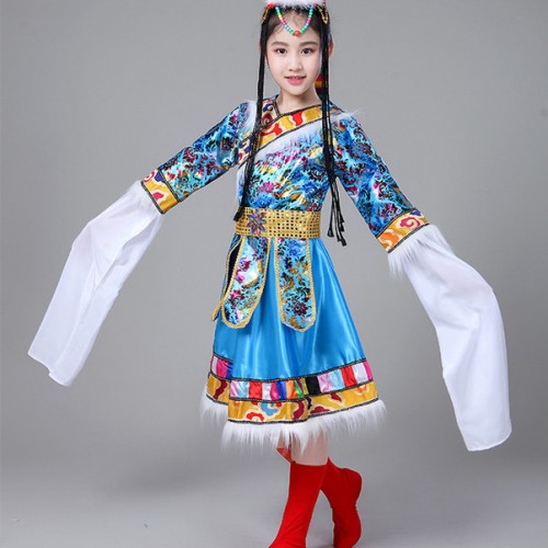 专注民族服装设计 定制 新疆舞蹈服装定制 演出服装出租图7