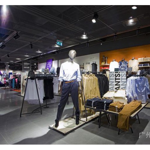 供应行业  质量保证 衣服货架 免费设计服装展示柜 饰面板服装展柜图1