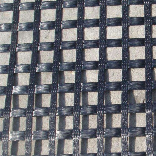 润鑫涤纶土工格栅热卖 厂家销售经编涤纶土工格栅价格实惠 土工格栅图2