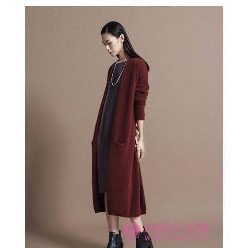 供应和言品牌折扣女装 尾货折扣服装 库存品牌服装 设计师品牌女装图6