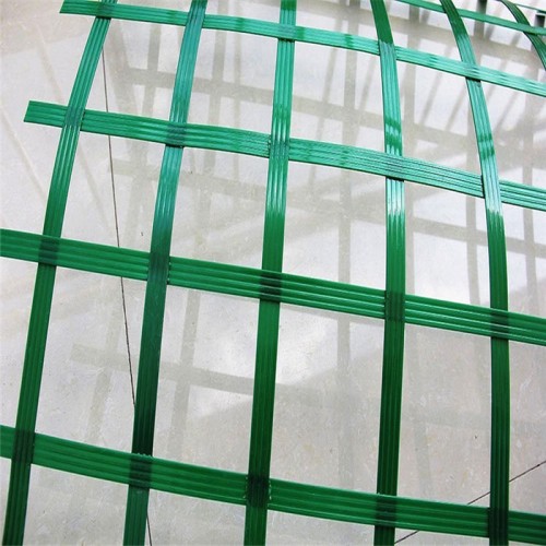 山东厂家现货双向经编涤纶土工格栅 修路用路基加筋PET涤纶格栅可定制型号图4