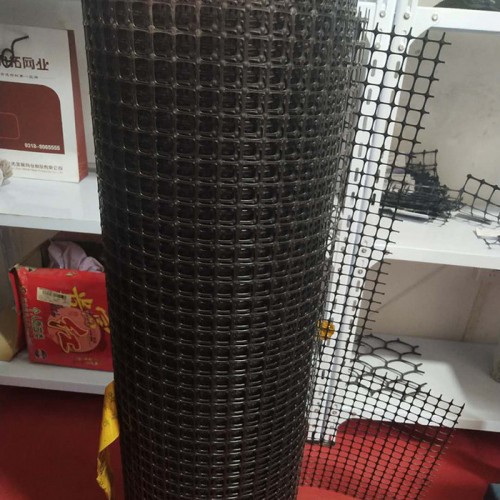 厂家供应 玻璃复合土工格栅,经编涤纶土工格栅图2
